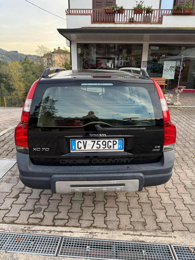 VOLVO XC70 2.4 D5 20V (163CV) cat AWD aut. cross country Immagine 4