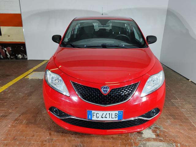 LANCIA Ypsilon 1.2 69 CV 5 porte GPL Ecochic Gold Immagine 1