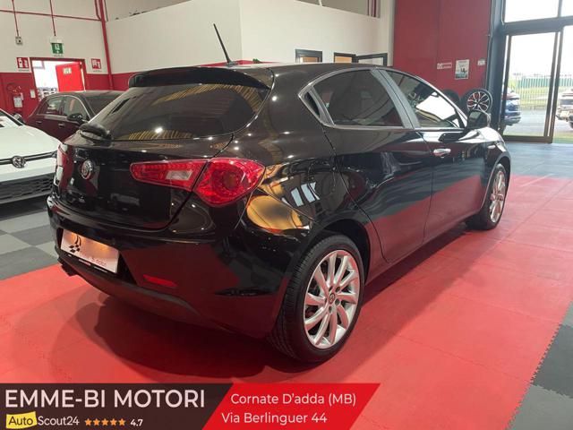 ALFA ROMEO Giulietta 1.6 JTDm TCT 120 CV Super Interni in pelle Immagine 3