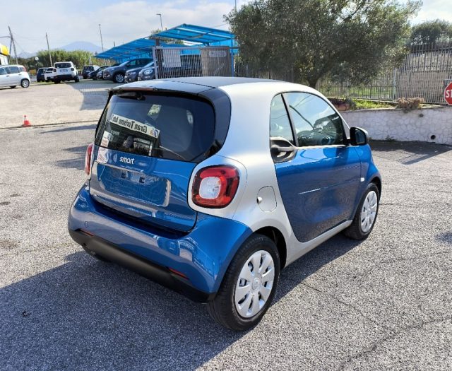 SMART ForTwo 70 1.0 Youngster PREZZO REALE!! Immagine 4