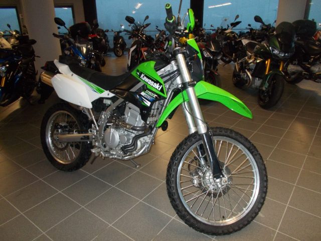 KAWASAKI KLX 250 . Immagine 0