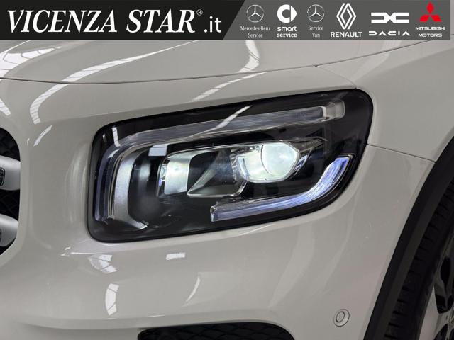 MERCEDES-BENZ GLB 180 d SPORT Immagine 1