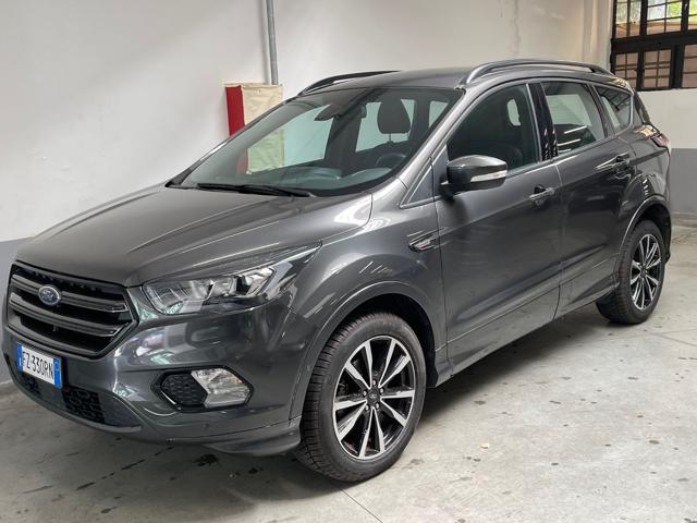 FORD Kuga 1.5 EcoBoost 120 CV S&S 2WD ST-Line Immagine 2