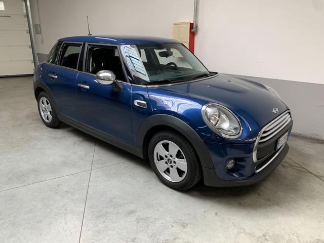 MINI One 1.2 One 5 porte Immagine 1