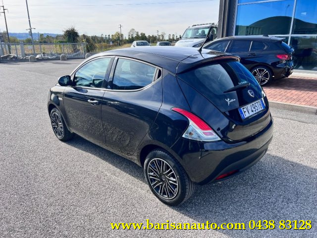 LANCIA Ypsilon 1.2 69 CV 5 porte GPL Ecochic Elefantino Blu Immagine 3