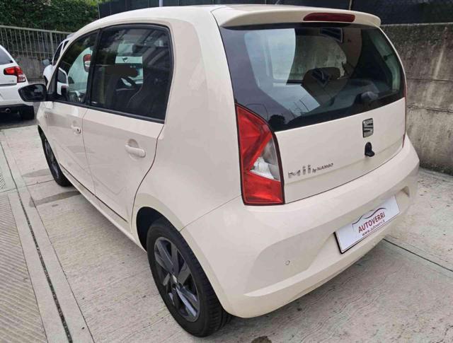 SEAT Mii 1.0 5 porte by Mango Nero Assoluto NEOPATENTATO Immagine 4