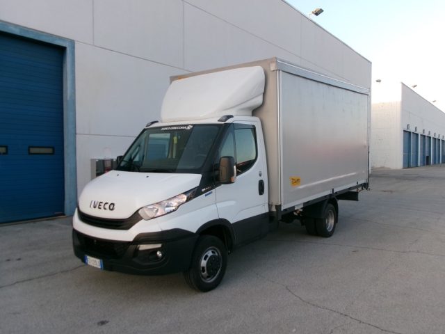 IVECO DAILY 35C14 2.3JTD 140CV EURO6 Immagine 0