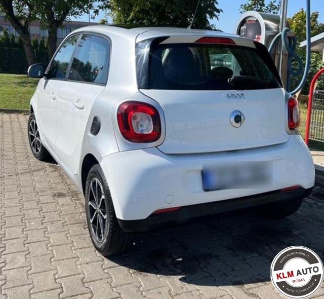 SMART ForFour 70 1.0 Passion tetto pano garanzia Immagine 2