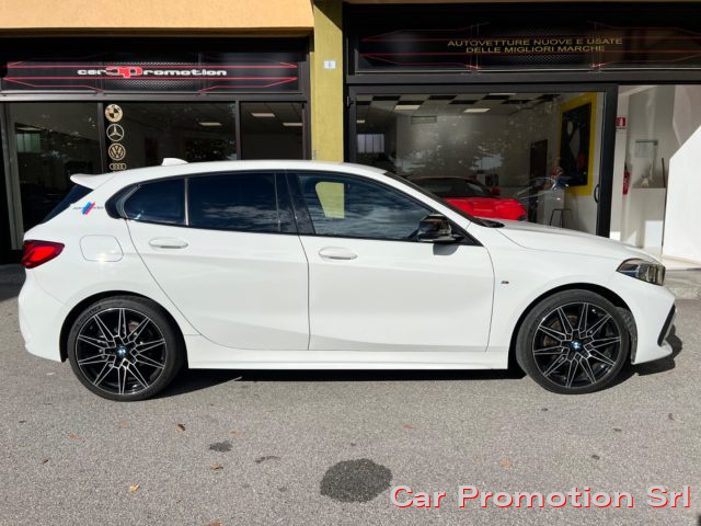 BMW 118 i 5p. Msport Immagine 2