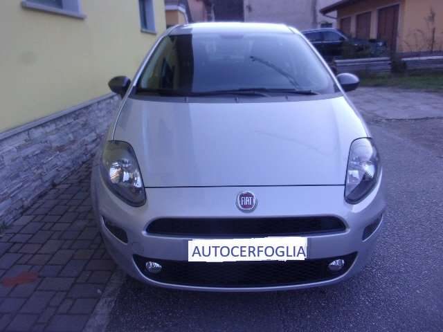 FIAT Punto 5p 1.3 mjt 16v Young 75cv-  87.000 KM !!! Immagine 2