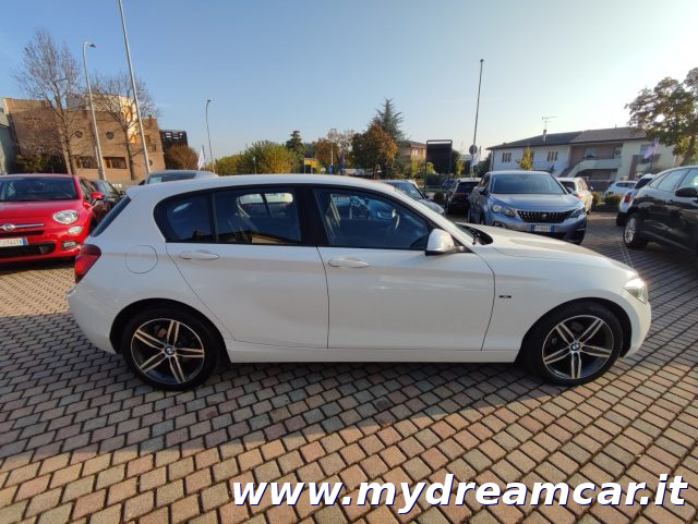 BMW 118 d 5p. Sport Immagine 3