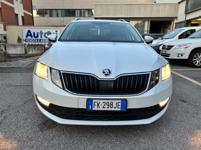 SKODA Octavia 1.6 TDI CR 115 CV Wagon Executive CarPlay/Android Immagine 2