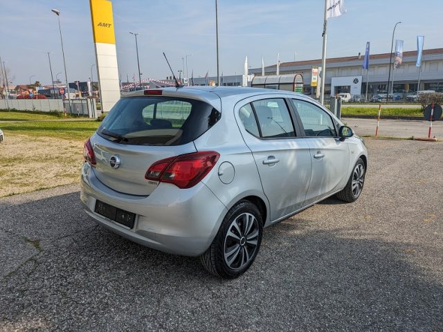 OPEL Corsa 1.3 CDTI 5 porte Immagine 2