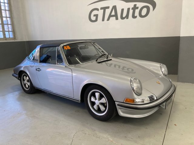 PORSCHE 911 2.4 S TARGA  "tappo olio esterno" Immagine 0