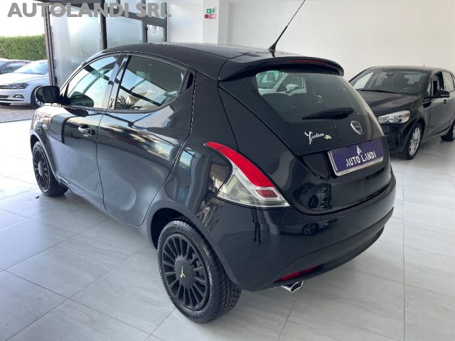 LANCIA Ypsilon 1.2 69 CV 5 porte Elefantino Immagine 4