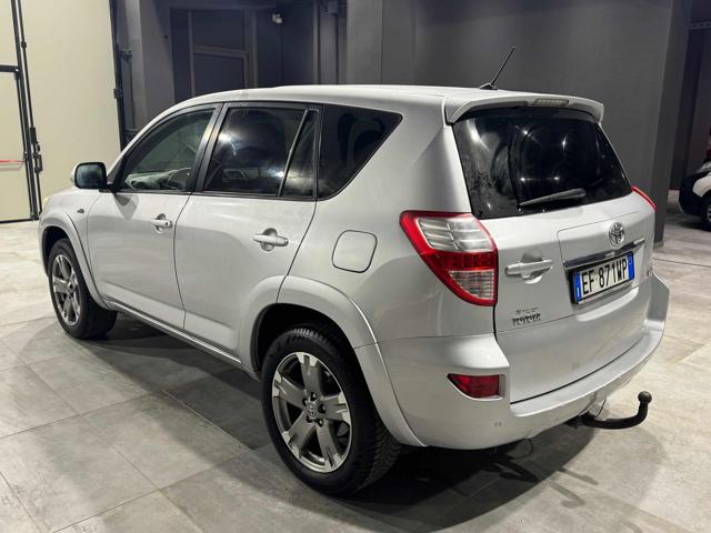 TOYOTA RAV 4 MY23 RAV4 4X4 2.2 150CV ?AUTOMATICO?+ ?GANCIOTRAINO? Immagine 0