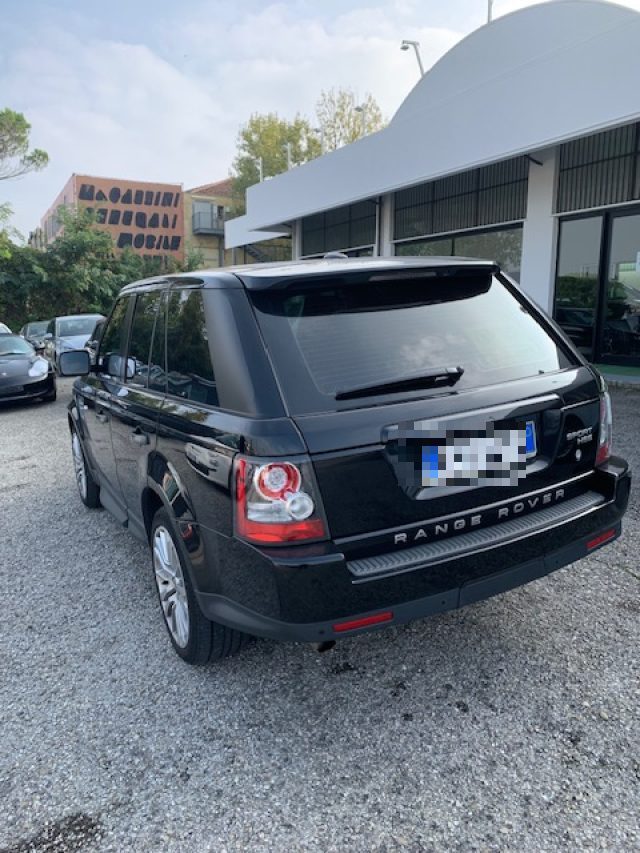 LAND ROVER Range Rover Sport 3.0 SDV6 HSE Immagine 2