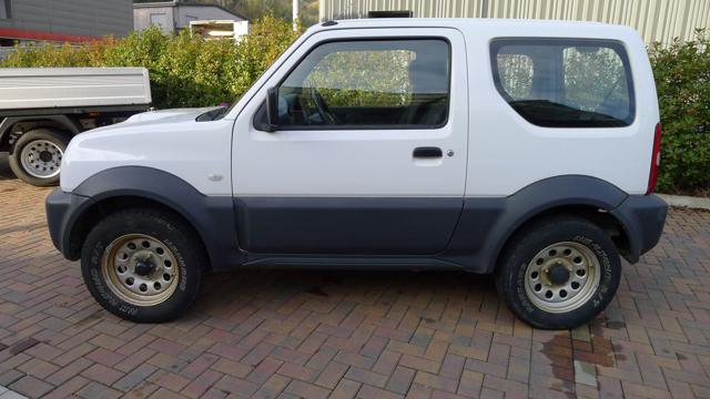 SUZUKI Jimny 1.3 4WD Immagine 1