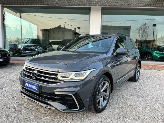 VOLKSWAGEN Tiguan 1.5 TSI 150CV DSG ACT R-Line Immagine 1