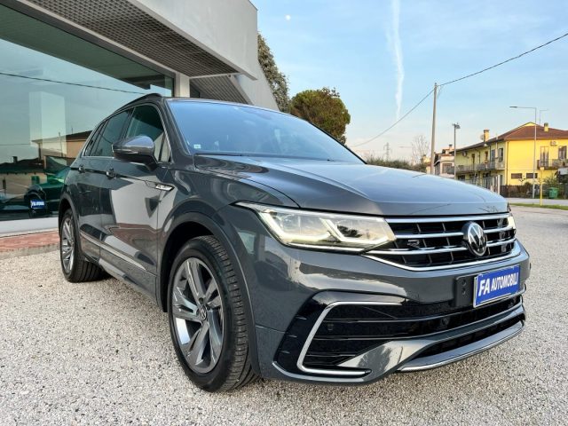 VOLKSWAGEN Tiguan 1.5 TSI 150CV DSG ACT R-Line Immagine 3