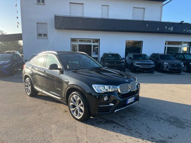 BMW X4 xDrive20d xLine Immagine 0