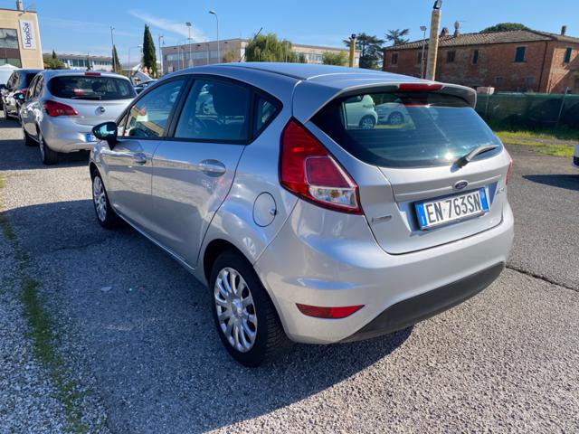 FORD Fiesta 1.5 TDCi 75CV 5 porte NEOPATENATI Immagine 3