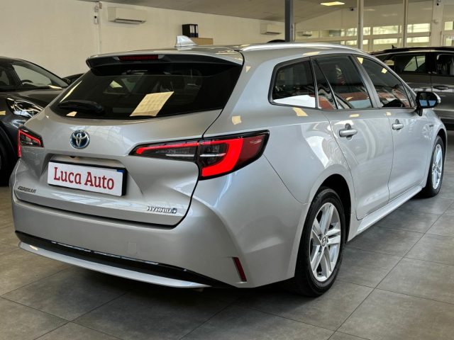 TOYOTA Corolla Touring 1.8 Hybrid *GARANZIA TOYOTA*TAGLIANDI* Immagine 3