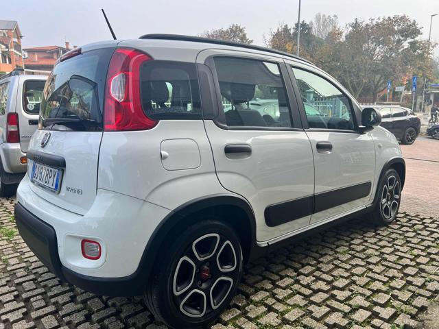 FIAT Panda 1.0 FireFly S&S Hybrid Sport Immagine 4