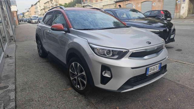 KIA Stonic 1.6 CRDi 115 CV Energy Immagine 2