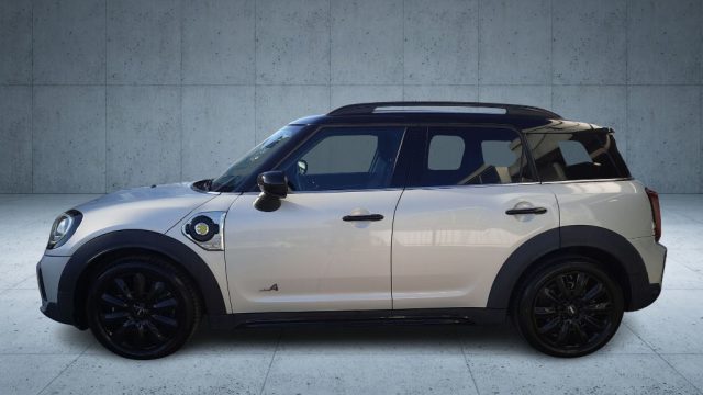 MINI Countryman 1.5 Cooper SE Countryman ALL4 Automatica Immagine 3