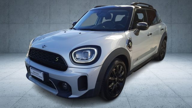 MINI Countryman 1.5 Cooper SE Countryman ALL4 Automatica Immagine 0