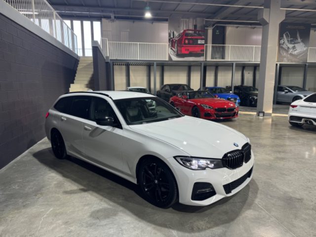 BMW 320 MSPORT UNIPROPRIETARIO FARI LED GANCIO TRAINO Immagine 2