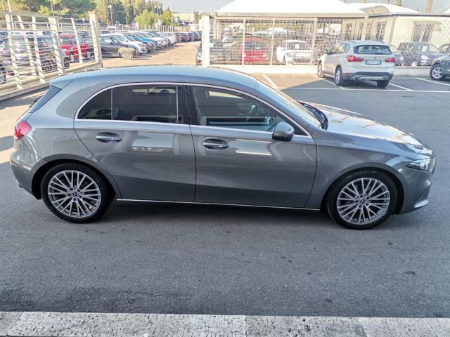 MERCEDES-BENZ A 200 d Automatic Sport Immagine 3