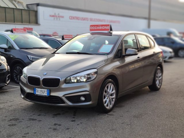 BMW 218 d Active Tourer Advantage (unicoprop) Immagine 0