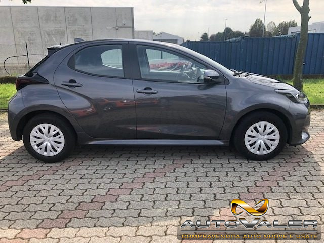 TOYOTA Yaris 1.5 VVT-IE DYNAMIC CVT,CV.125 Immagine 4