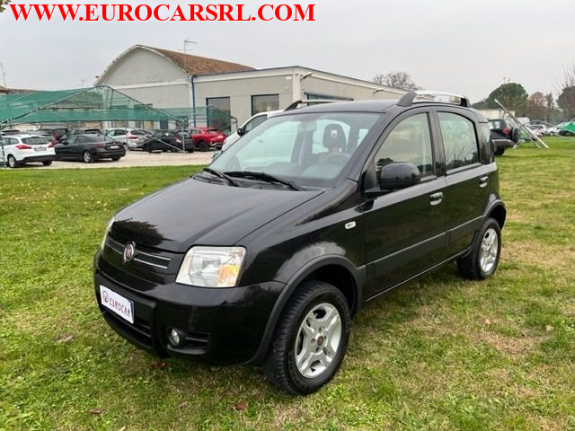 FIAT Panda 1.3 MJT 16V  4x4 Climbing GANCIO TRAINO Immagine 2