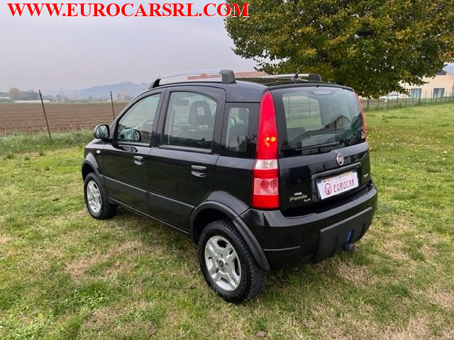 FIAT Panda 1.3 MJT 16V  4x4 Climbing GANCIO TRAINO Immagine 4