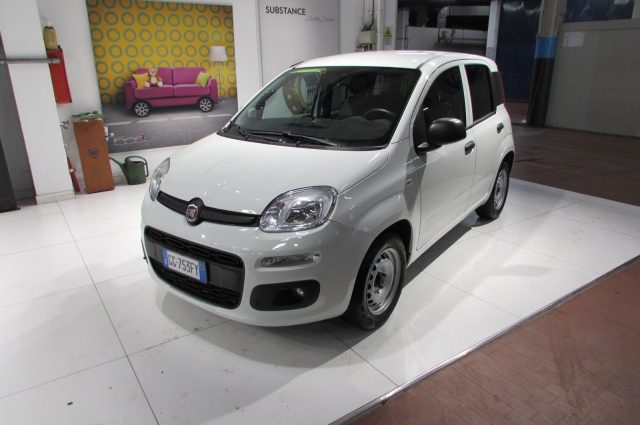 FIAT Panda 1.0 GSE S&S Hybrid 70cv Pop Van 2 posti Immagine 0