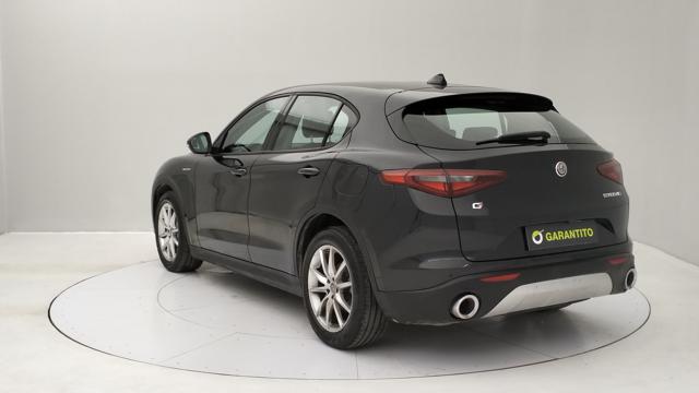 ALFA ROMEO Stelvio 2.2 t Executive Q4 190cv auto Immagine 2