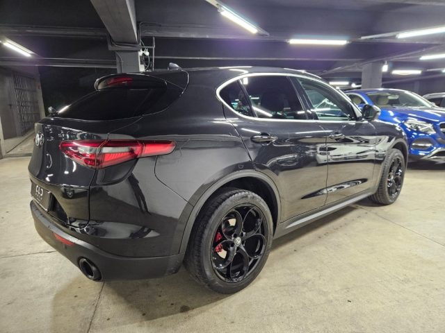 ALFA ROMEO Stelvio 2.2 Turbodiesel 190 CV AT8 Q4 Immagine 4