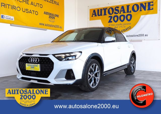 AUDI A1 citycarver 30 TFSI S tronic LED Immagine 0