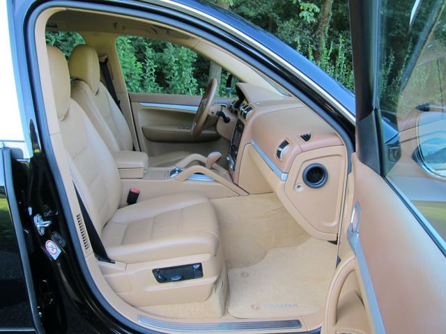 PORSCHE CAYENNE S 4.5 V8 340CV FULL OPTIONALS PA - foto 28