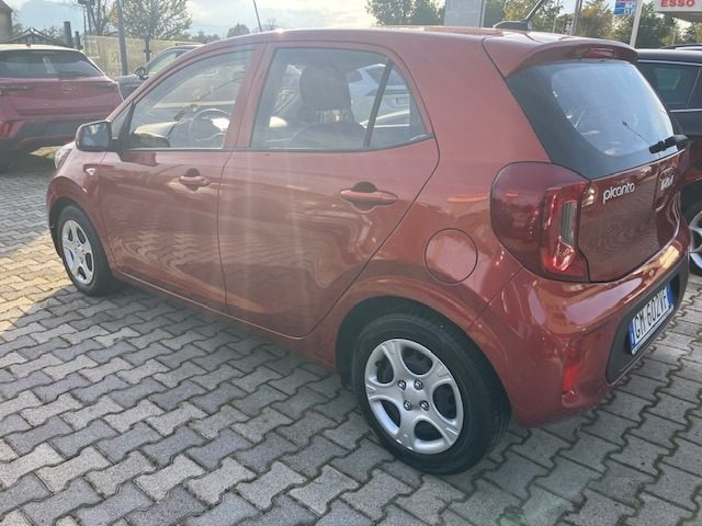 KIA Picanto 1.0 12V 5 porte Urban Immagine 3