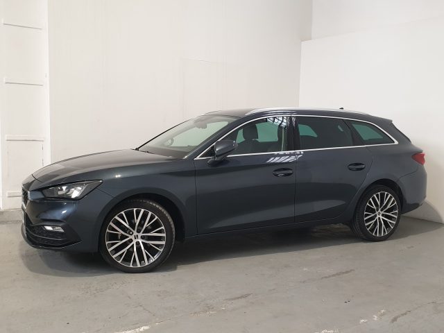 SEAT Leon Sportstourer 1.5 eTSI 150 CV DSG Xcellence Immagine 4