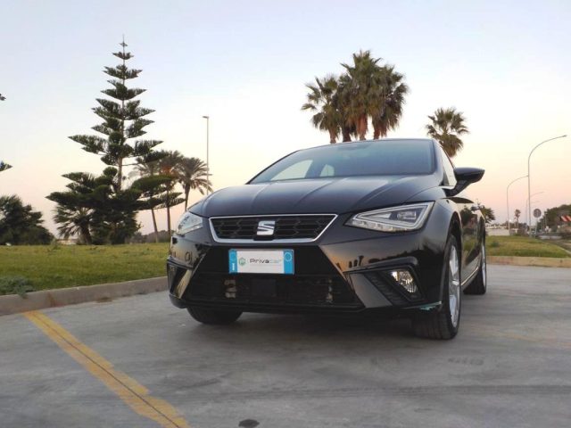 SEAT Ibiza 1.0 TGI 5 porte FR Immagine 2