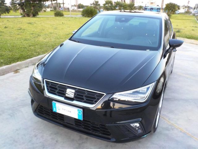 SEAT Ibiza 1.0 TGI 5 porte FR Immagine 4