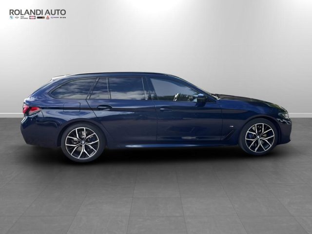 BMW 530 d mhev 48V xdrive Business auto Immagine 2