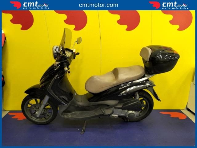 PIAGGIO Beverly 250 i.e. Garantito e Finanziabile Immagine 2