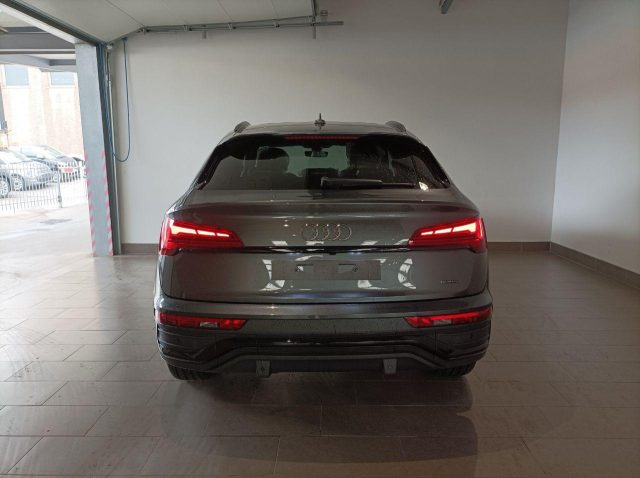 AUDI Q5 SPB 40 TDI quattro S tronic S line Immagine 4