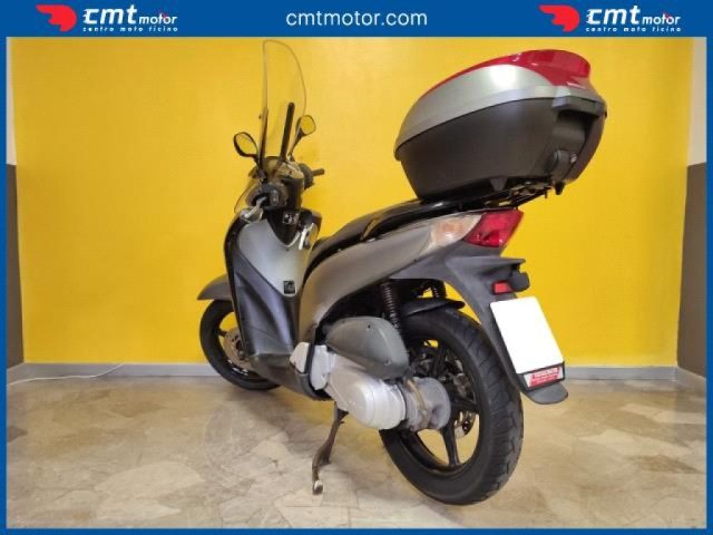 HONDA SH 150 Garantito e Finanziabile Immagine 3